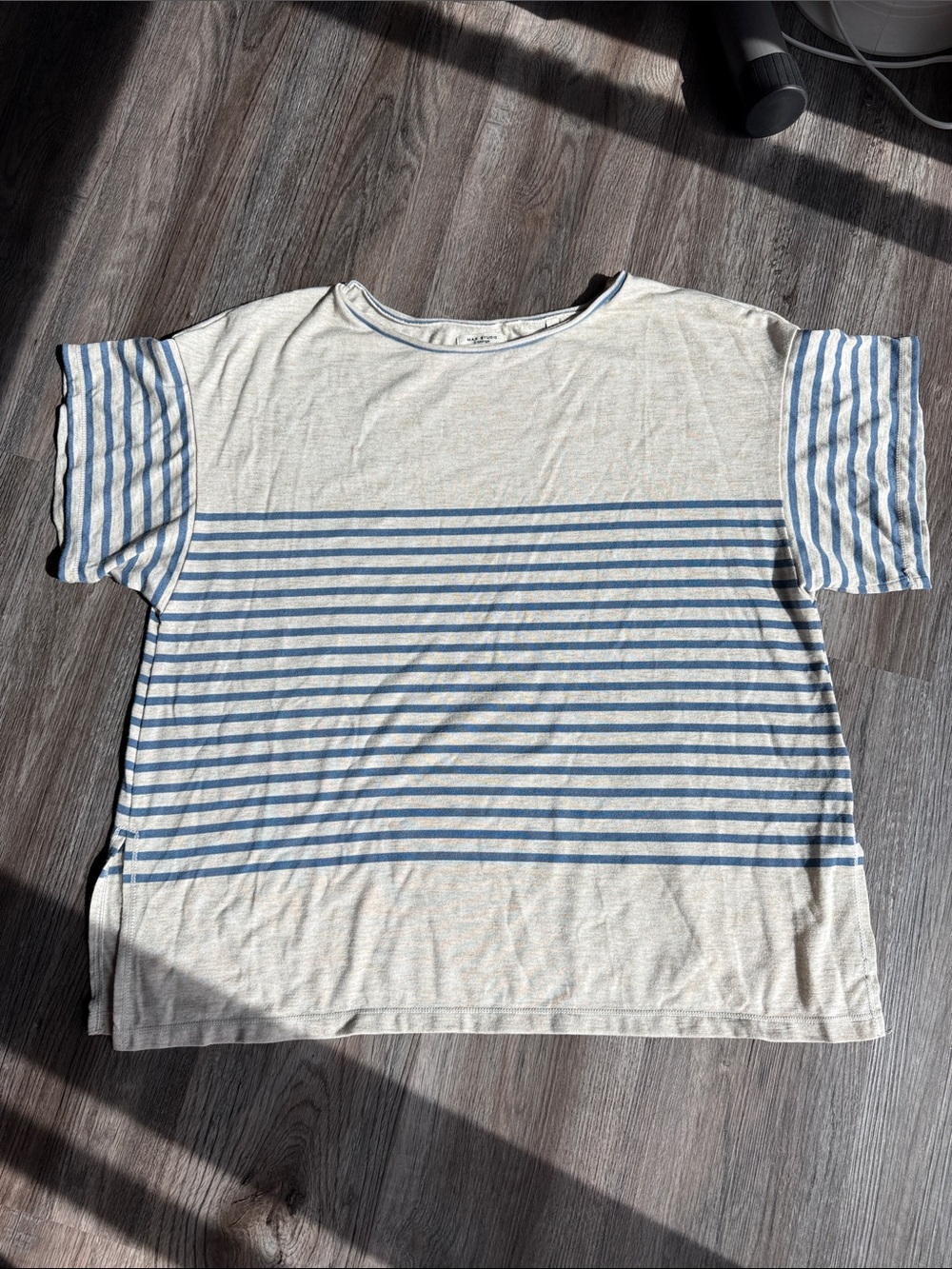 Max Studio Cream and Blue Striped Short Sleeve Tee women’s XL
